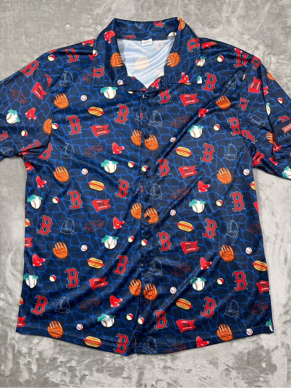 Boston Red Sox MLB Hawaiian All Over Print AOP Button Down Shirt Men's Sz XL